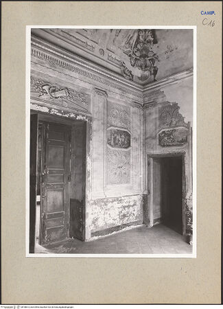 Vorderseite von Hutzel, Max [https://www.deutsche-digitale-bibliothek.de/content/lizenzen/rv-ez/] Tenuta di CarditelloCasino RealeStanzino di Diana - Teilansicht, bh188613_recto. Foto: Hutzel, Max.
