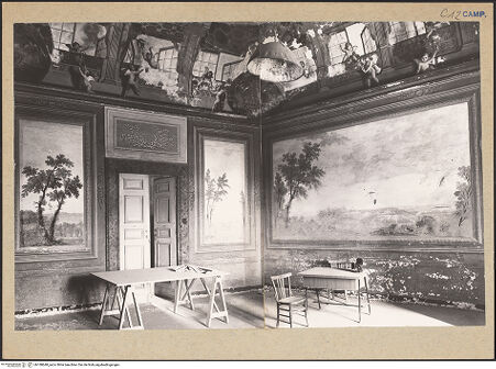 Vorderseite von Hutzel, Max [https://www.deutsche-digitale-bibliothek.de/content/lizenzen/rv-ez/] Tenuta di CarditelloCasino RealeSala dei Dipinti Agresti - Teilansicht, bh188648_recto. Foto: Hutzel, Max.