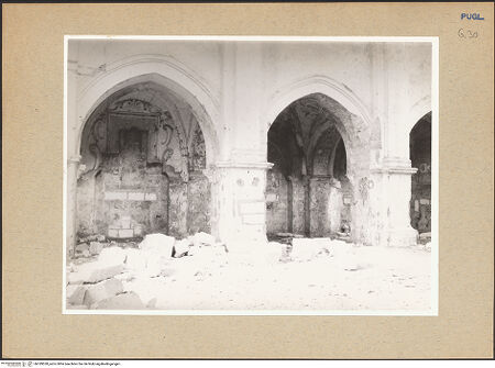 Vorderseite von Sopr. BAS BA [https://www.deutsche-digitale-bibliothek.de/content/lizenzen/rv-ez/] Santa Maria di Casole - Detail: Kapellen, bh189528_recto. Foto.