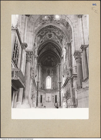 Vorderseite von Kunsthistorisches Institut der Universität Wien [https://www.deutsche-digitale-bibliothek.de/content/lizenzen/rv-ez/] Cattedrale - Gesamtansicht, bh190129_recto. Foto.