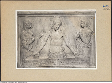 Vorderseite von Sopr. BAS NA [https://www.deutsche-digitale-bibliothek.de/content/lizenzen/rv-ez/] Der Schmerzensmann zwischen Maria und Johannes dem Evangelisten - Gesamtansicht, bh190965_recto. Foto.