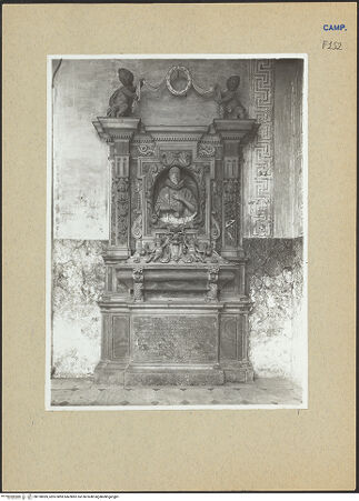 Vorderseite von Sopr. BAS NA [https://www.deutsche-digitale-bibliothek.de/content/lizenzen/rv-ez/] Grabmal des Domenico Fontana (gest. 1627) - , bh190969_recto. Foto.