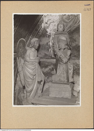 Vorderseite von Sopr. BAS NA [https://www.deutsche-digitale-bibliothek.de/content/lizenzen/rv-ez/] Grabmal des Königs Robert I.Anbetung der Madonna - Linke Seite: König Robert I. und Heiliger Franz von Assisi, bh190972_recto. Foto.