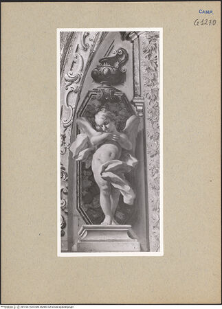 Vorderseite von Sopr. BAS NA [https://www.deutsche-digitale-bibliothek.de/content/lizenzen/rv-ez/] Szenen des Marienlebens und sechs TugendpersonifikationenEngel mit Mariensymbole - Detail, Engel, bh191897_recto. Foto.