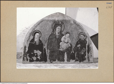 Vorderseite von ICCD [https://www.deutsche-digitale-bibliothek.de/content/lizenzen/rv-ez/] Madonna mit Klarissen zwischen den Heiligen Klara und Franziskus - Gesamtansicht, bh193337_recto. Foto.