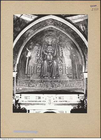 Vorderseite von ICCD [https://www.deutsche-digitale-bibliothek.de/content/lizenzen/rv-ez/] Madonna zwischen den heiligen Januarius und Restituta - Gesamtansicht, bh193730_recto. Foto.