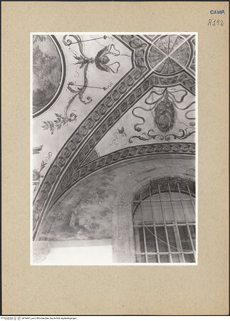 Vorderseite von Sopr. BAS NA [https://www.deutsche-digitale-bibliothek.de/content/lizenzen/rv-ez/] Landschaften und Grotesken - Detail der Dekoration, bh194641_recto. Foto.