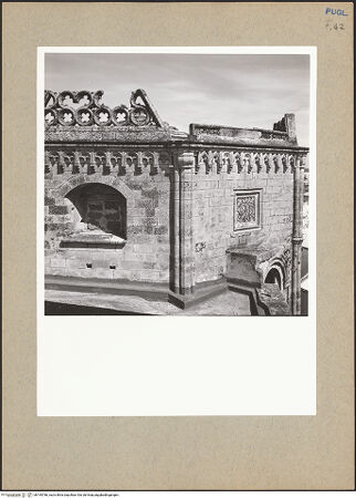 Vorderseite von Sopr. BAS BA [https://www.deutsche-digitale-bibliothek.de/content/lizenzen/rv-ez/] Santa Caterina d'AlessandriaCappella Orsini - Detail von Westen, bh195786_recto. Foto.