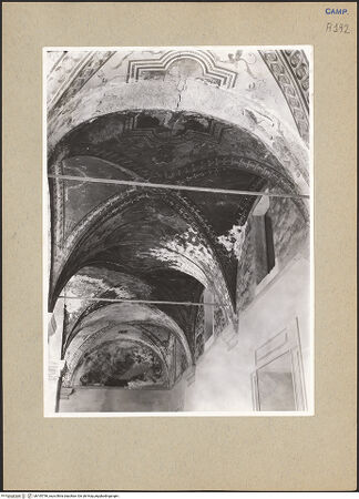 Vorderseite von Sopr. BAS NA [https://www.deutsche-digitale-bibliothek.de/content/lizenzen/rv-ez/] Landschaften und Grotesken - Galerie, Teilansicht, bh195796_recto. Foto.