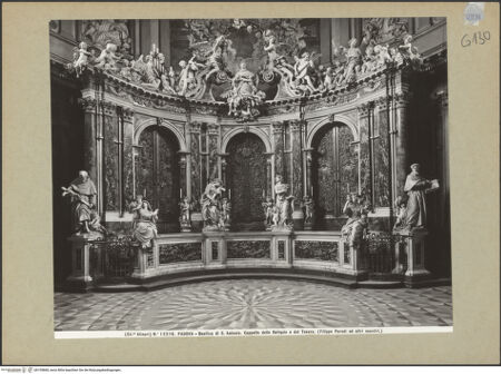 Vorderseite von Alinari [https://www.deutsche-digitale-bibliothek.de/content/lizenzen/rv-ez/] Sant'AntonioCappella del Tesoro - Innenanasicht, bh195868_recto. Foto.