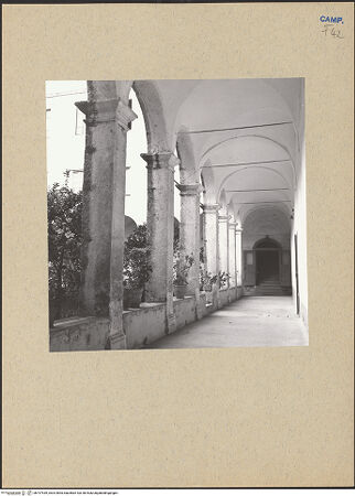 Vorderseite von Bibliotheca Hertziana [https://www.deutsche-digitale-bibliothek.de/content/lizenzen/rv-fz/] San Pietro alli Marmi - Wandelgang, bh197439_recto. Foto: Lehmann-Brockhaus, Otto.