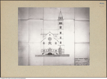 Vorderseite von Bibliotheca Hertziana [https://www.deutsche-digitale-bibliothek.de/content/lizenzen/rv-ez/] Cattedrale - Aufriß der Hauptfassade (Sopr. BAS Bari, 12.12.1970), bh198805_recto. Foto.