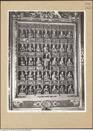 Vorderseite von Alinari [https://www.deutsche-digitale-bibliothek.de/content/lizenzen/rv-ez/] Reliquienbehälter mit Büstenreliquiar - Gesamtansicht, bh199284_recto. Foto.