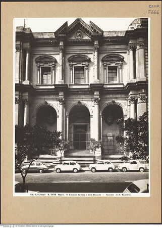 Vorderseite von Alinari [https://www.deutsche-digitale-bibliothek.de/content/lizenzen/rv-ez/] San Giovanni Battista delle Monache - Fassade, Gesamtansicht, bh199288_recto. Foto.