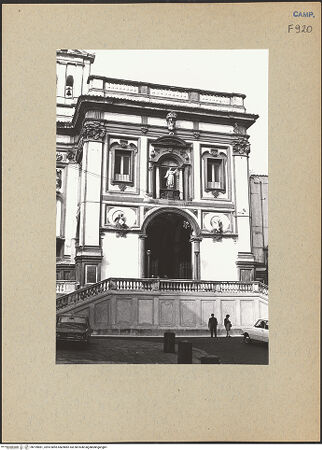 Vorderseite von Bösel, Richard [https://www.deutsche-digitale-bibliothek.de/content/lizenzen/rv-fz/] Santa Maria degli Angeli alle CrociHauptfassade - Gesamtansicht, bh199881_recto. Foto: Bösel, Richard.