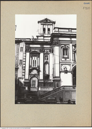 Vorderseite von Bösel, Richard [https://www.deutsche-digitale-bibliothek.de/content/lizenzen/rv-fz/] Santa Maria degli Angeli alle CrociHauptfassade - Linke Seite mit dem Campanile, bh199885_recto. Foto: Bösel, Richard.