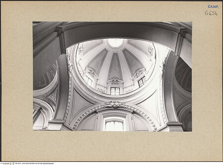 Vorderseite von Bösel, Richard [https://www.deutsche-digitale-bibliothek.de/content/lizenzen/rv-fz/] San Giorgio Maggiore - Blick in der Mittelkuppel nach rechts, bh199911_recto. Foto: Bösel, Richard.