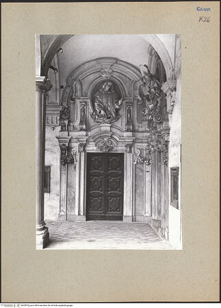 Vorderseite von Bösel, Richard [https://www.deutsche-digitale-bibliothek.de/content/lizenzen/rv-fz/] Certosa di San MartinoChiostro Grande - Türen, bh200185_recto. Foto: Bösel, Richard.