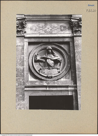 Vorderseite von Bibliotheca Hertziana [https://www.deutsche-digitale-bibliothek.de/content/lizenzen/rv-fz/] Heilige Klara oder Suor Maria Carafa (?) - Gesamtansicht, bh200202_recto. Foto: Bösel, Richard.