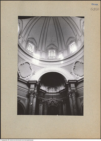 Vorderseite von Bösel, Richard [https://www.deutsche-digitale-bibliothek.de/content/lizenzen/rv-fz/] Santa Maria Egiziaca a Pizzofalcone - Hauptkapelle und Kuppel, Detail, bh200248_recto. Foto: Bösel, Richard.