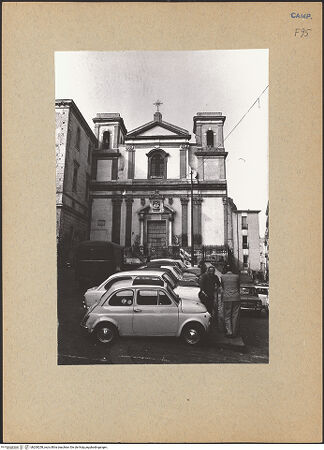 Vorderseite von Bösel, Richard [https://www.deutsche-digitale-bibliothek.de/content/lizenzen/rv-ez/] Chiesa di Gesù e Maria - Fassade, bh200258_recto. Foto: Bösel, Richard.