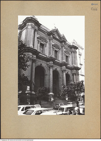 Vorderseite von Bösel, Richard [https://www.deutsche-digitale-bibliothek.de/content/lizenzen/rv-fz/] San Giovanni Battista delle Monache - Fassade, Seitenansicht, bh200260_recto. Foto: Bösel, Richard.