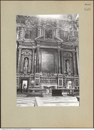 Vorderseite von Bösel, Richard [https://www.deutsche-digitale-bibliothek.de/content/lizenzen/rv-fz/] Skulpturenschmuck der Altarwand des rechten Querhausarms - Gesamtansicht, bh200276_recto. Foto: Bösel, Richard.