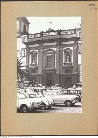 Vorderseite von Bösel, Richard [https://www.deutsche-digitale-bibliothek.de/content/lizenzen/rv-fz/] San Domenico Soriano - Fassade, bh200315_recto. Foto: Bösel, Richard.