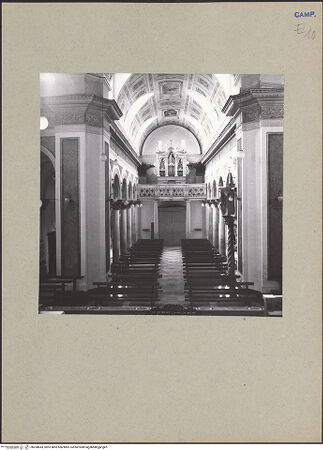 Vorderseite von Cimino, Cono (Teggiano) [https://www.deutsche-digitale-bibliothek.de/content/lizenzen/rv-ez/] Santa Maria Maggiore - Blick zur Innenfassade, bh200643_recto. Foto: Cimino, Cono.