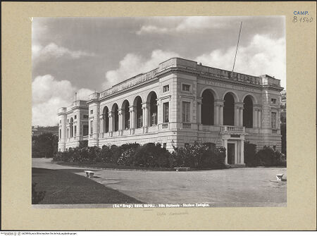 Vorderseite von Alinari [https://www.deutsche-digitale-bibliothek.de/content/lizenzen/rv-ez/] Stazione Zoologica - Seitenansicht, bh200906_recto. Foto.