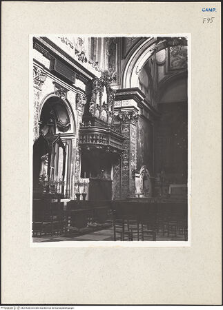 Vorderseite von Sopr. BAS NA [https://www.deutsche-digitale-bibliothek.de/content/lizenzen/rv-ez/] Chiesa delle Croce di Lucca - Innenraum, Teilansicht des Presbyteriums, bh201638_recto. Foto.