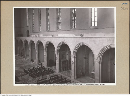 Vorderseite von Alinari [https://www.deutsche-digitale-bibliothek.de/content/lizenzen/rv-ez/] Santa ChiaraLinke Arkade (Nordostliche Kapellenreihe) - Ansicht von Südosten, bh201968_recto. Foto.