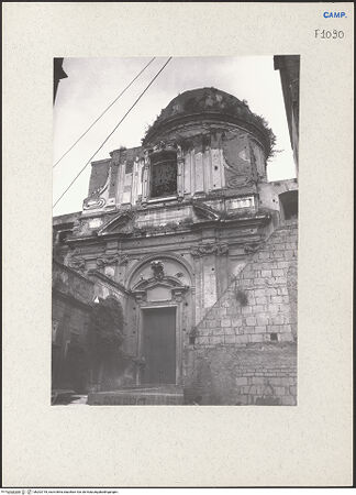 Vorderseite von Bösel, Richard [https://www.deutsche-digitale-bibliothek.de/content/lizenzen/rv-fz/] Santa Maria MaggioreHauptfassade - Frontalansicht, bh202718_recto. Foto: Bösel, Richard.