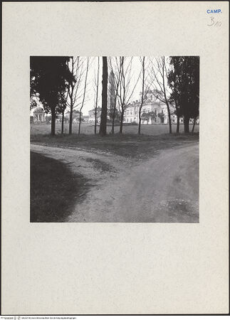 Vorderseite von Bibliotheca Hertziana [https://www.deutsche-digitale-bibliothek.de/content/lizenzen/rv-fz/] Tenuta di Carditello - Gebäude innerhalb der Einfriedung, bh202730_recto. Foto: Lehmann-Brockhaus, Otto.