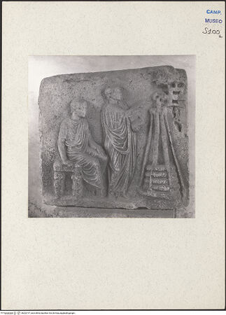 Vorderseite von Bibliotheca Hertziana [https://www.deutsche-digitale-bibliothek.de/content/lizenzen/rv-fz/] Relieffragment mit der Darstellung des Abwiegens von Käse - Gesamtansicht, bh202737_recto. Foto: Lehmann-Brockhaus, Otto.