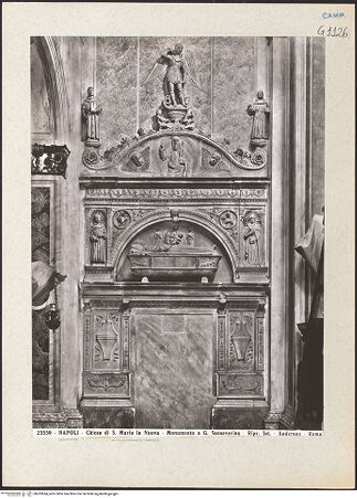 Vorderseite von Alinari [https://www.deutsche-digitale-bibliothek.de/content/lizenzen/rv-ez/] Grabmal des Galeazzo Sanseverino (gest. 1477) - Gesamtansicht, bh202834_recto. Foto.