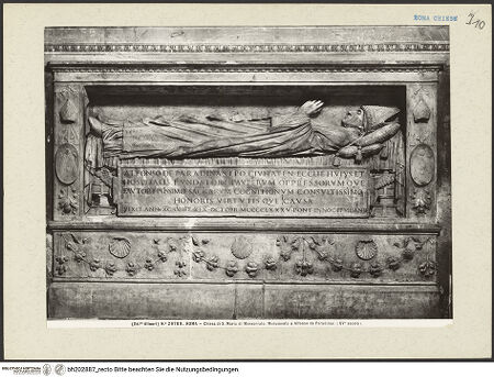 Vorderseite von Alinari [https://www.deutsche-digitale-bibliothek.de/content/lizenzen/rv-ez/] Grabmal des Bischofs Alfonso de Paradinas (+1485) - Gesamtaufnahme, bh202887_recto. Foto.