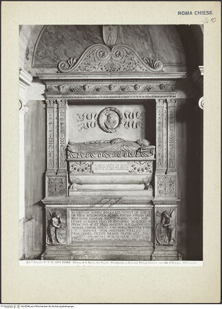 Vorderseite von Alinari [https://www.deutsche-digitale-bibliothek.de/content/lizenzen/rv-ez/] Grabmal von Juan Ortega Gomiel, Bischof von Burgos, gestorben 1503 - Gesamtansicht, bh202898_recto. Foto.