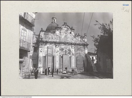 Vorderseite von Bibliotheca Hertziana [https://www.deutsche-digitale-bibliothek.de/content/lizenzen/rv-fz/] Santa Maria delle Dame Monache - Fassade, bh202930_recto. Foto.