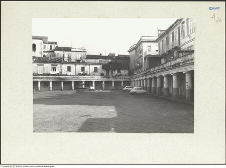 Vorderseite von Bibliotheca Hertziana [https://www.deutsche-digitale-bibliothek.de/content/lizenzen/rv-fz/] Piazza del Mercato - Ansicht, bh202935_recto. Foto.