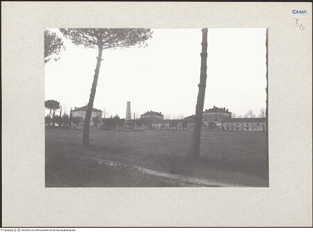 Vorderseite von Bibliotheca Hertziana [https://www.deutsche-digitale-bibliothek.de/content/lizenzen/rv-fz/] Tenuta di Carditello - Wirtschaftsgebäude links (Westbau), bh202946_recto. Foto.