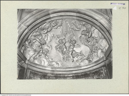 Vorderseite von ICCD [https://www.deutsche-digitale-bibliothek.de/content/lizenzen/rv-ez/] Stuckdekoration mit Engel und Putten mit den Attributen der jeweiligen HeiligenKalottenrelief über dem Nischenaltar der heiligen Cecilia: Putten mit Orgel - Gesamtansicht, bh205246_recto. Foto.