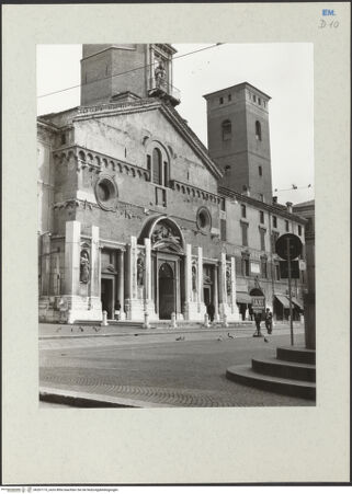 Vorderseite von Kunsthistorisches Institut der Universität Wien [https://www.deutsche-digitale-bibliothek.de/content/lizenzen/rv-ez/] Santa Maria Assunta & Duomo - Gesamtansicht, bh207175_recto. Foto: Lorenz, Wien.