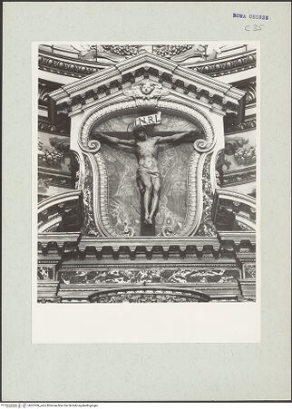 Vorderseite von unbekannt [https://www.deutsche-digitale-bibliothek.de/content/lizenzen/rv-ez/] Hochaltar von Santa Maria in VallicellaKruzifix - , bh207436_recto. Foto: Hutzel, Max.