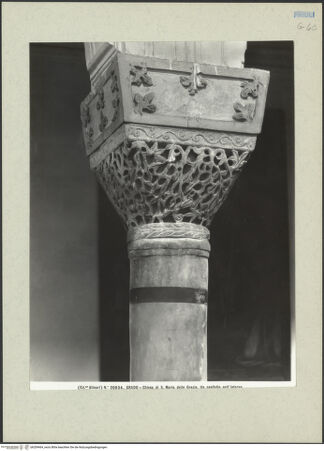 Vorderseite von Alinari [https://www.deutsche-digitale-bibliothek.de/content/lizenzen/rv-ez/] Kapitelle des LanghausesKapitell 5 (N5) - Gesamtansicht (vor der Restaurierung), bh209464_recto. Foto.