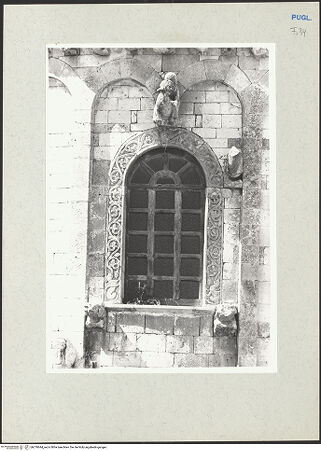 Vorderseite von Schäfer-Schuchardt, Horst [https://www.deutsche-digitale-bibliothek.de/content/lizenzen/rv-ez/] Fenster der Hauptapsis - Gesamtansicht nach der Restaurierung, bh210644_recto. Foto: Schäfer-Schuchardt, Horst.