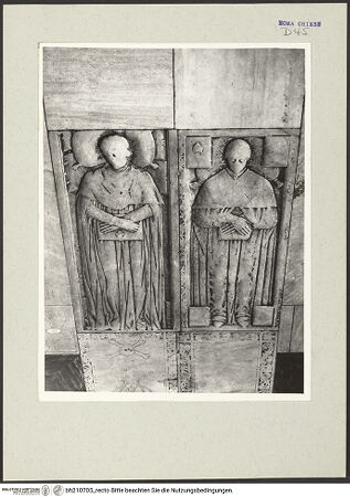Vorderseite von Arte Fotografica [https://www.deutsche-digitale-bibliothek.de/content/lizenzen/rv-ez/] Grabplatte von zwei unbekannten Klerikern - , bh210705_recto. Foto.