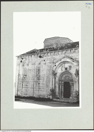 Vorderseite von Schäfer-Schuchardt, Horst [https://www.deutsche-digitale-bibliothek.de/content/lizenzen/rv-ez/] San Leonardo di SipontoAußenbauNordfassade - Teilansicht von Nordwesten, bh211183_recto. Foto: Schäfer-Schuchardt, Horst.