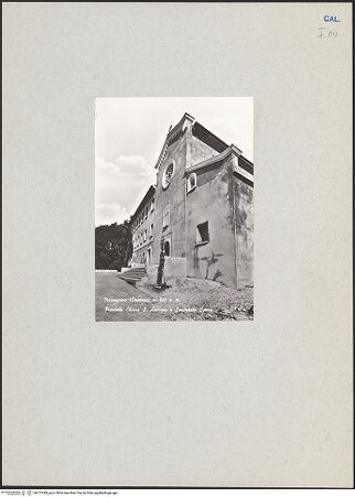 Vorderseite von unbekannt [https://www.deutsche-digitale-bibliothek.de/content/lizenzen/rv-fz/] Santa Maria degli Angeli - Fassade und angrenzendes Seminargebäude, bh212499_recto. Foto.