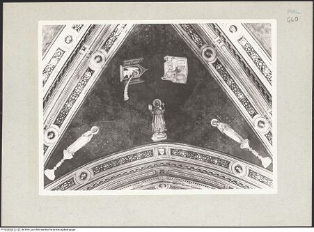 Vorderseite von Bibliotheca Hertziana [https://www.deutsche-digitale-bibliothek.de/content/lizenzen/rv-fz/] Zyklus der Apokalypse; HeiligenGewölbe: Apokalyptische Figuren, Tugenden und EngelOstlicher Zwickel: ein Schwert kommt aus dem Mund von Christus;  Spes und Fides - Gesamtansicht, bh213461_recto. Foto: Rigamonti.